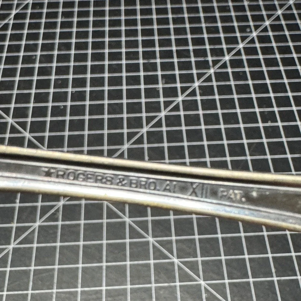 Rogers & Bro A1 XII Silverplate Dinner Fork Magnolia Pattern Monogram S 7.5in